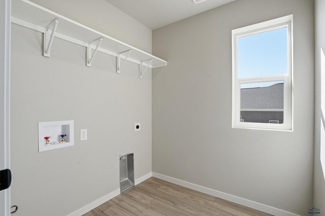 251 N VALLEY DR, Rapid City, SD 57703