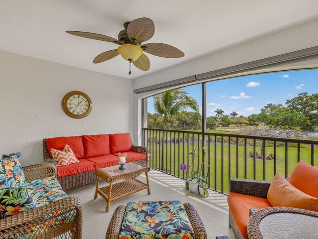 9844 Venezia CIR E 726, Naples, FL 34113