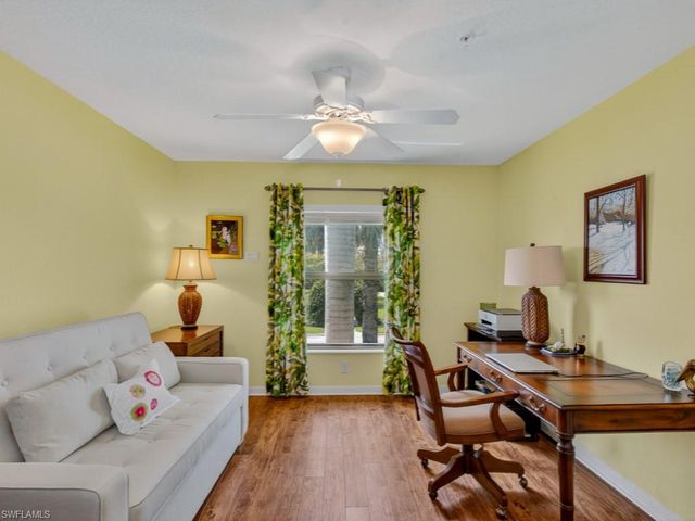 9844 Venezia CIR E 726, Naples, FL 34113