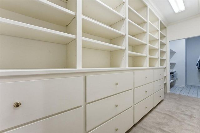 1304 W Dumbarton, Lake Charles, LA 70605