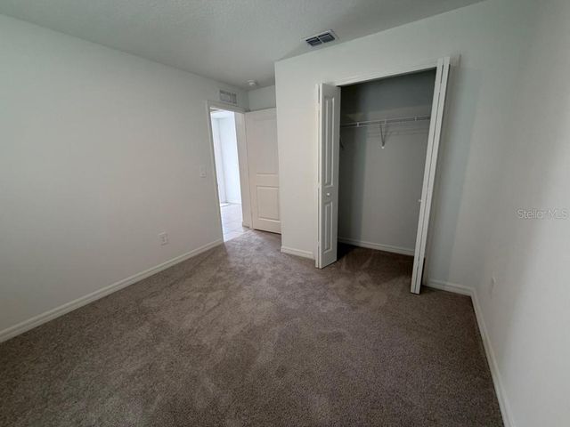 2155 LONE OAK LANE, Lakeland, FL 33801