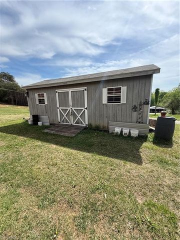 1280 Pilot Westfield Road, Pilot Mountain, NC 27041