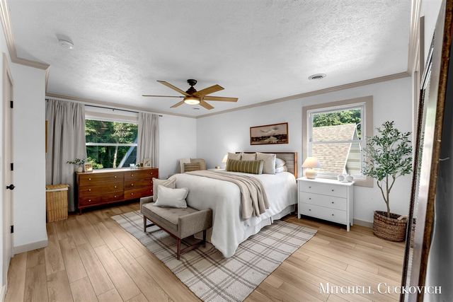 15415 Coalter Avenue, Kent City, MI 49330