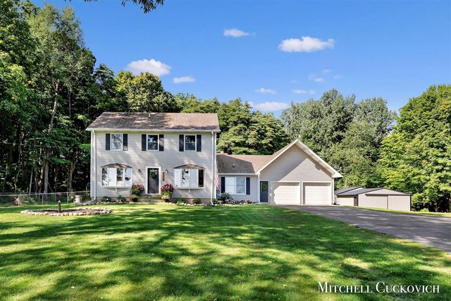 15415 Coalter Avenue, Kent City, MI 49330