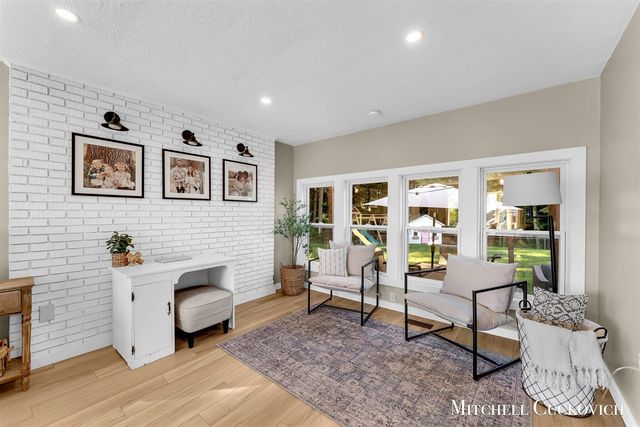 15415 Coalter Avenue, Kent City, MI 49330