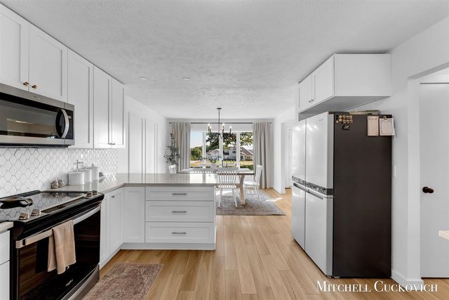 15415 Coalter Avenue, Kent City, MI 49330