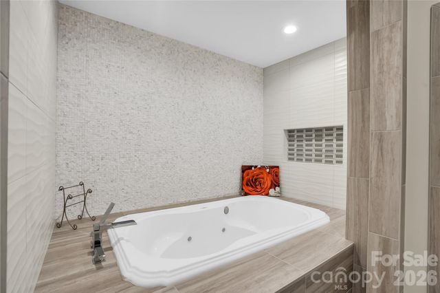 1430 Rosehill Drive, Waxhaw, NC 28173