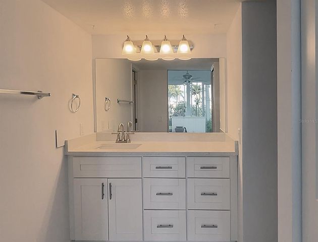 7400 SUN ISLAND DRIVE S 111, South Pasadena, FL 33707