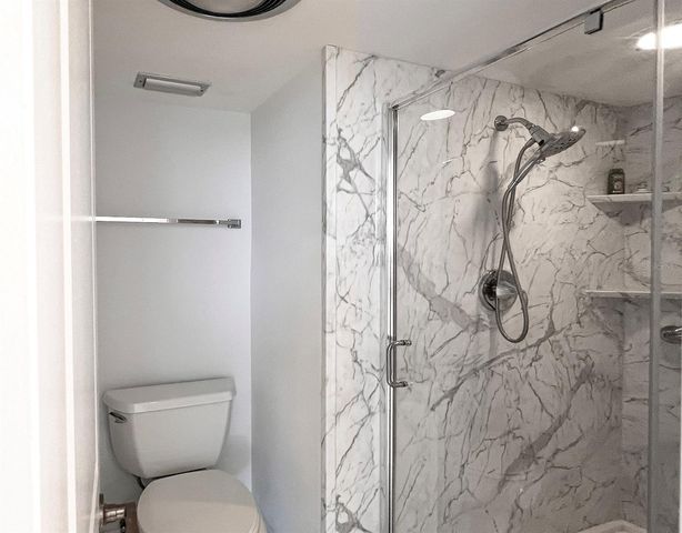 7400 SUN ISLAND DRIVE S 111, South Pasadena, FL 33707