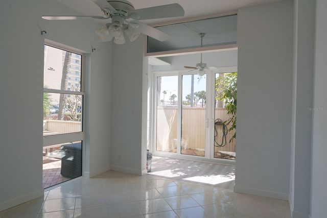 7400 SUN ISLAND DRIVE S 111, South Pasadena, FL 33707