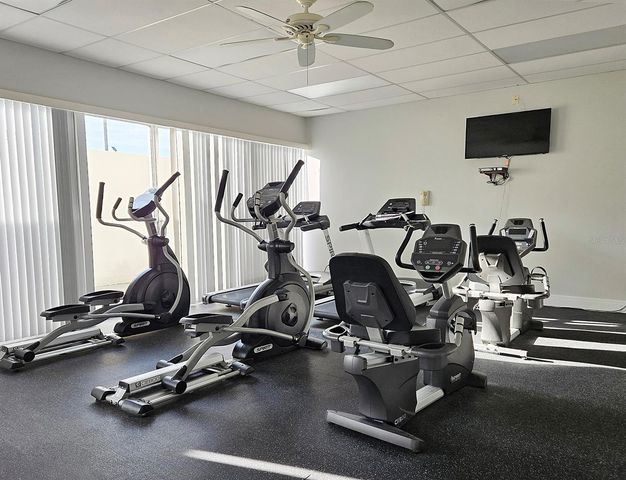 7400 SUN ISLAND DRIVE S 111, South Pasadena, FL 33707