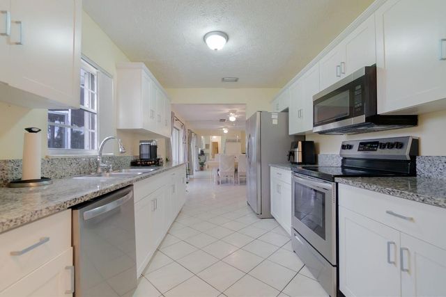 750 SE Academy Lane, Port St. Lucie, Port St Lucie, FL 34984