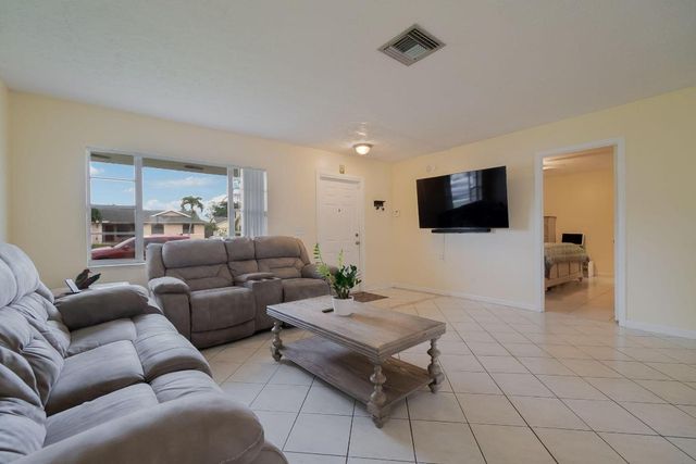 750 SE Academy Lane, Port St. Lucie, Port St Lucie, FL 34984