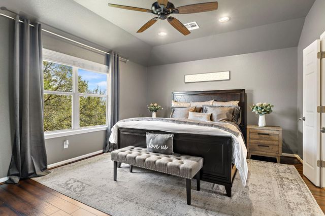 911 LINDEN LOOP, Cedar Park, TX 78613