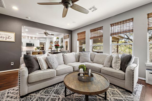 911 LINDEN LOOP, Cedar Park, TX 78613