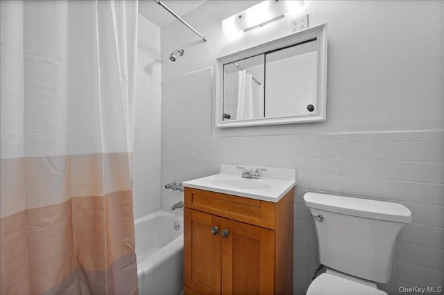 2241 Palmer Avenue 2P, New Rochelle, NY 10801