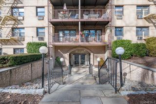 2241 Palmer Avenue 2P, New Rochelle, NY 10801
