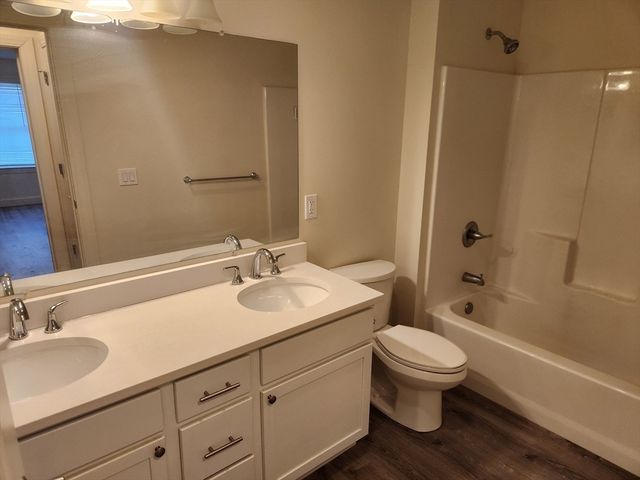 55 Everit Ave A, Framingham, MA 01702