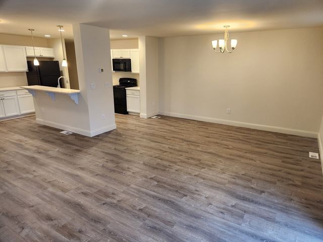 55 Everit Ave A, Framingham, MA 01702