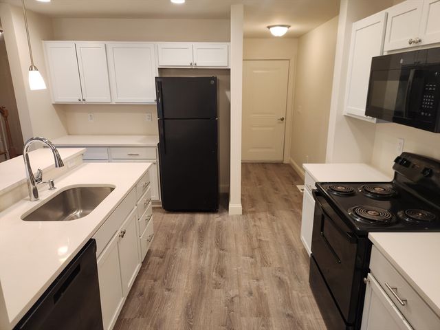 55 Everit Ave A, Framingham, MA 01702