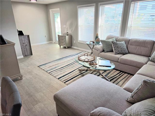 3594 Rita LN, St. James City, FL 33956