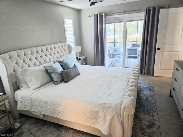 3594 Rita LN, St. James City, FL 33956