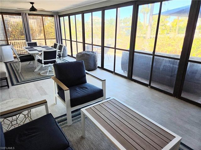 3594 Rita LN, St. James City, FL 33956