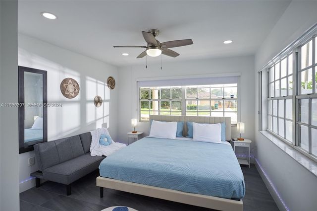 12293 SW 28th Ter, Miami, FL 33175