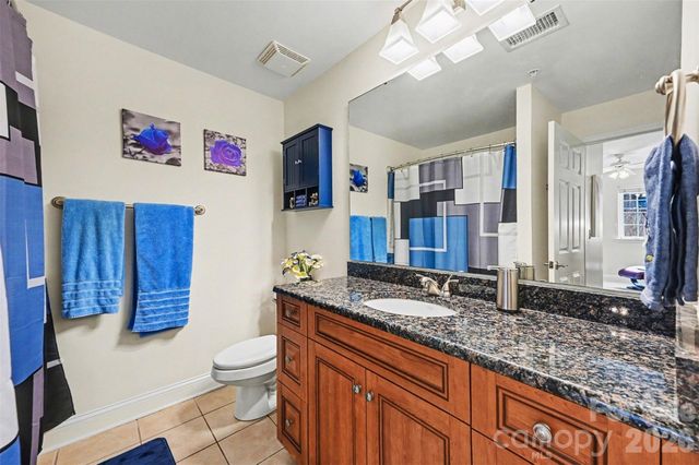 300 W 5th Street 336, Charlotte, NC 28202