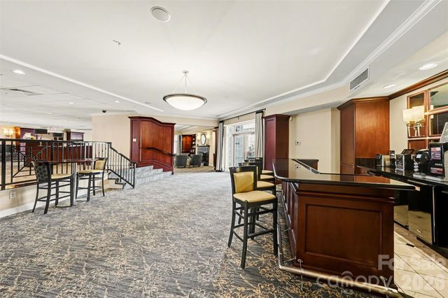 300 W 5th Street 336, Charlotte, NC 28202