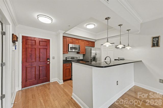 300 W 5th Street 336, Charlotte, NC 28202