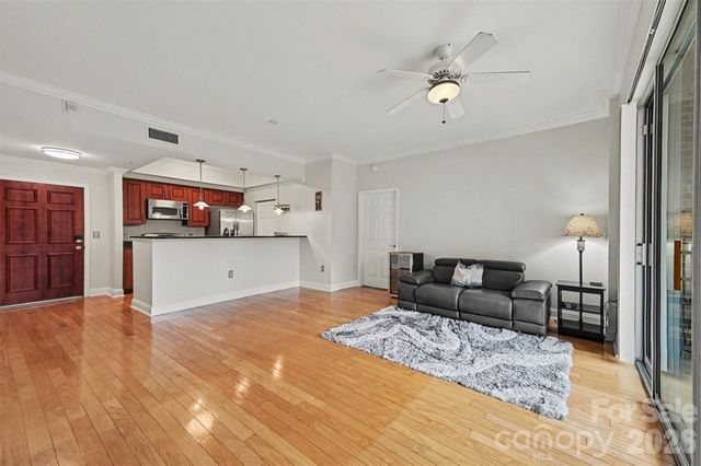 300 W 5th Street 336, Charlotte, NC 28202