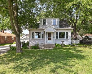 4337 S 45th STREET, Greenfield, WI 53220