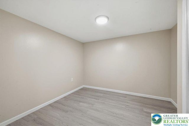 3326 lehigh, Bethlehem Twp, PA 18020