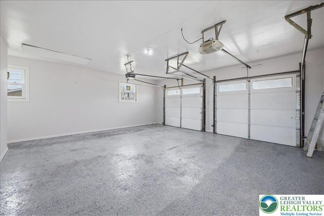 3326 lehigh, Bethlehem Twp, PA 18020