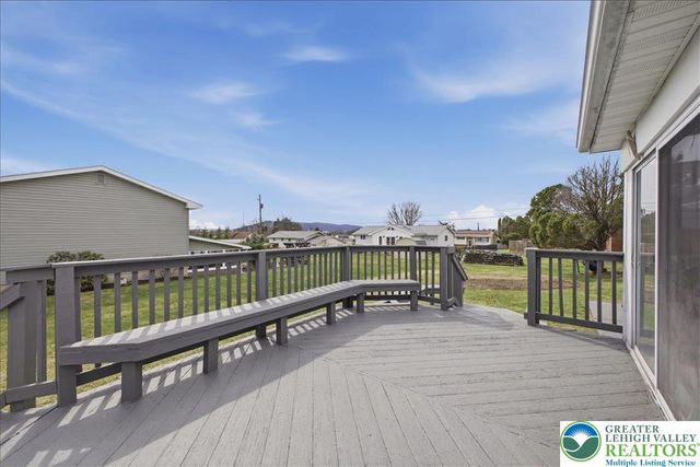 3326 lehigh, Bethlehem Twp, PA 18020