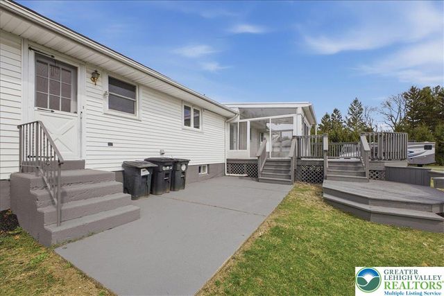 3326 lehigh, Bethlehem Twp, PA 18020