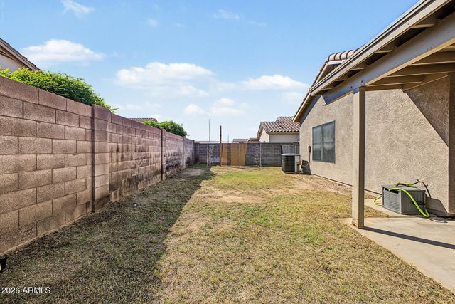 11839 W ROANOKE Avenue, Avondale, AZ 85392