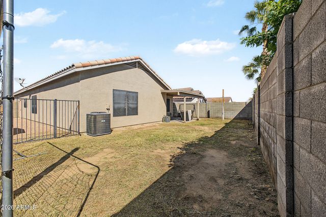 11839 W ROANOKE Avenue, Avondale, AZ 85392