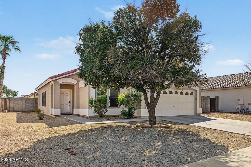 11839 W ROANOKE Avenue, Avondale, AZ 85392 — photo 2