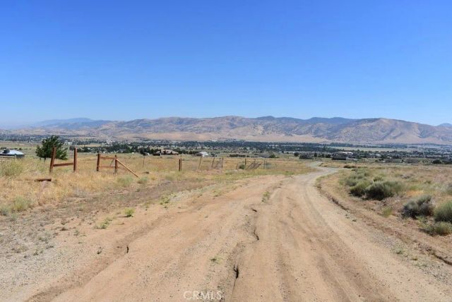 19201 Ottawa, Tehachapi, CA 93561
