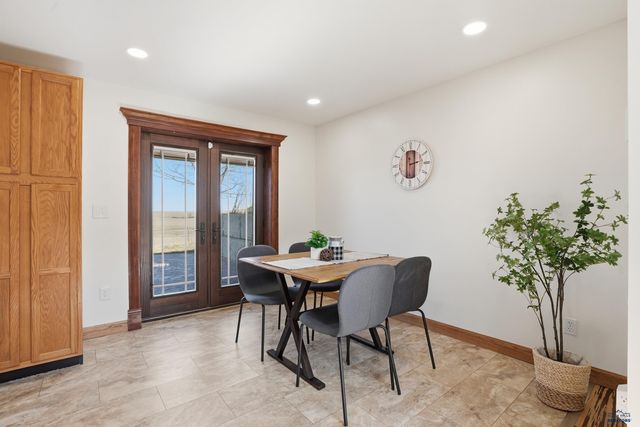 1200 PETERSON RD, Rapid City, SD 57701