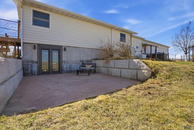 1200 PETERSON RD, Rapid City, SD 57701