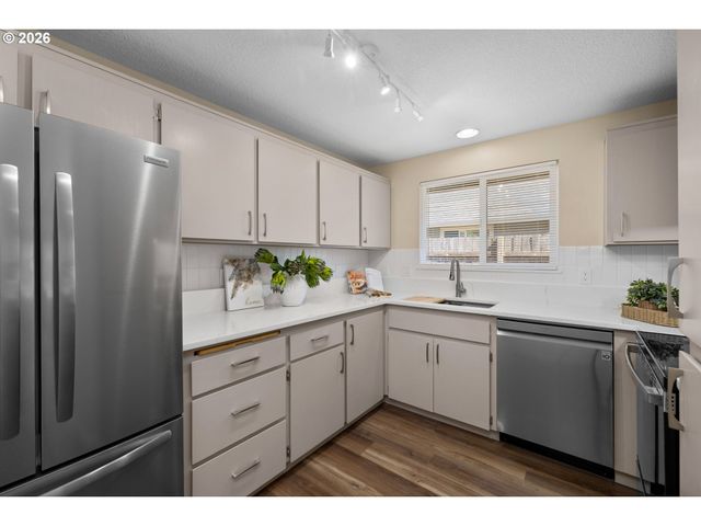 4706 Ne 132ND Pl, Vancouver, WA 98682