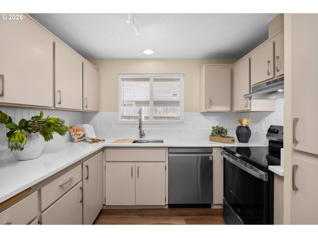 4706 Ne 132ND Pl, Vancouver, WA 98682