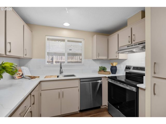 4706 Ne 132ND Pl, Vancouver, WA 98682