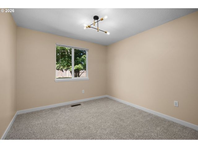 4706 Ne 132ND Pl, Vancouver, WA 98682