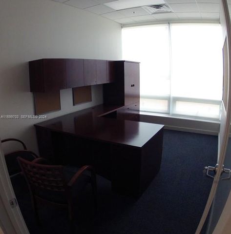 20900 NE 30th Avenue 404405, Aventura, FL 33180