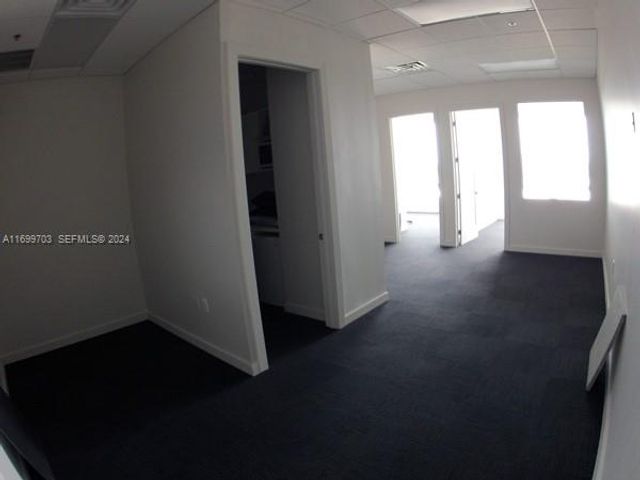 20900 NE 30th Avenue 404405, Aventura, FL 33180