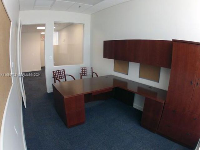 20900 NE 30th Avenue 404405, Aventura, FL 33180